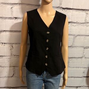 NWOT Pretty Garden Black Women’s Vest Size Small